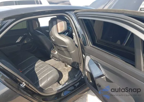 2023 BMW 760 I xDrive z USA, uszkodzony, nr VIN WBA33EJ05PCM90618